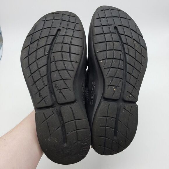 Oofos OOmg Low Shoes Mens Size 10 Black Green Recovery Slip On Comfort Walking - Picture 8 of 13
